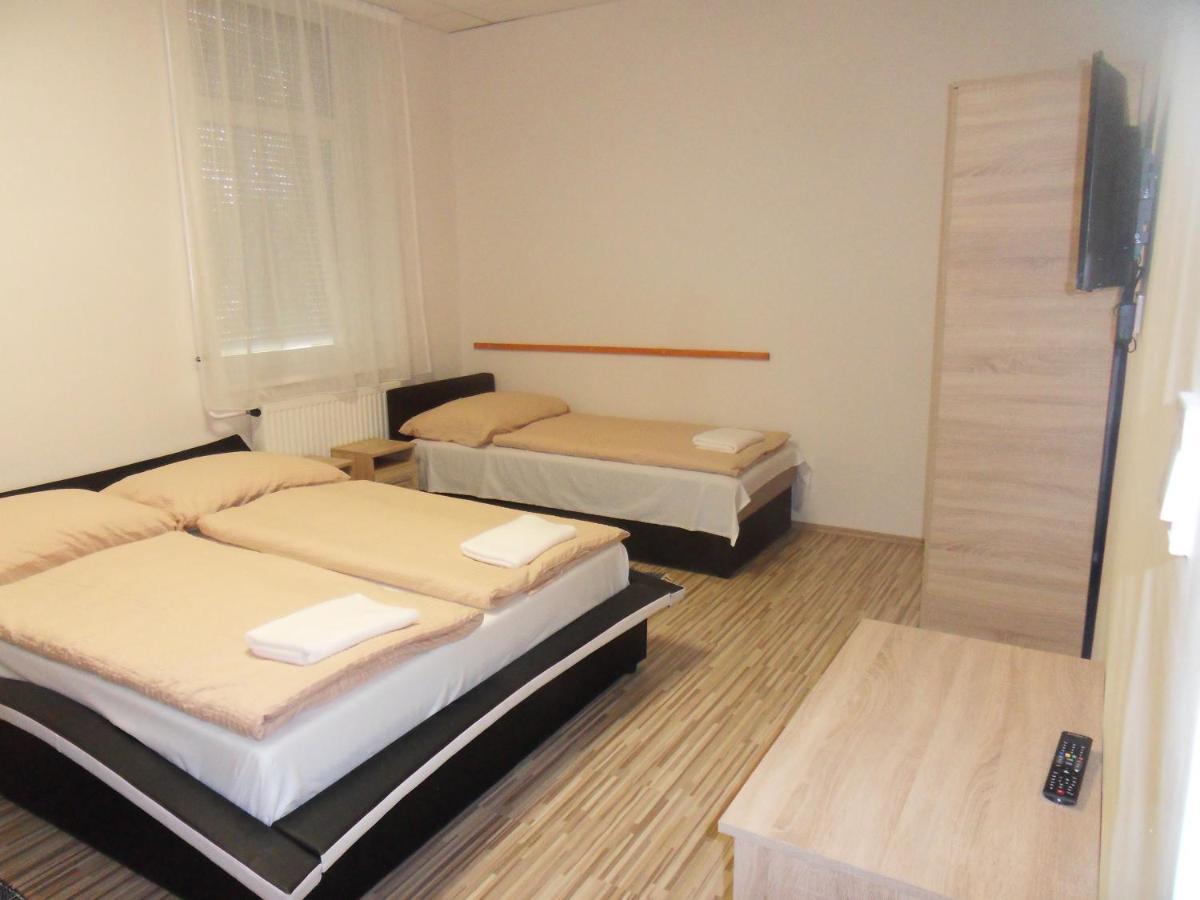 Aba Panzio Bed & Breakfast Zalaszentivan Eksteriør bilde